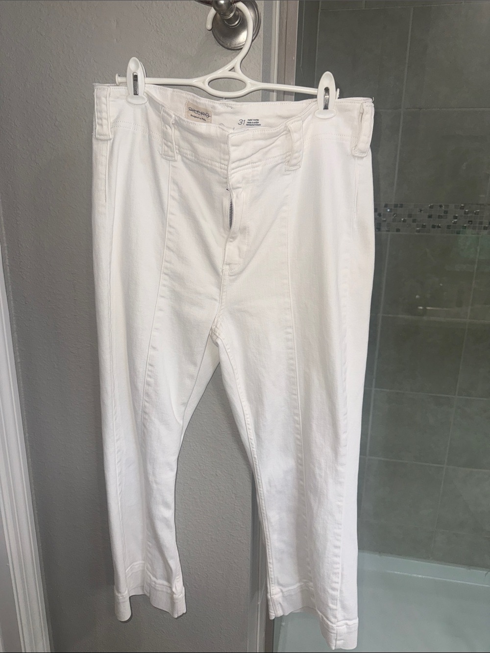 Anthropologie Pilcro White Slighly Flared Ankle Long Capri Pants Size 31